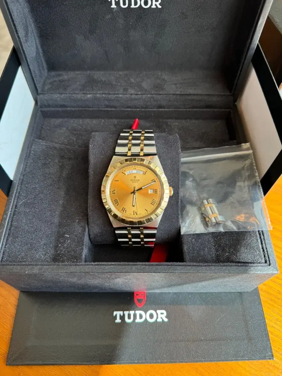 TUDOR ROYAL 41mm 튜더로얄 콤비(풀박스)